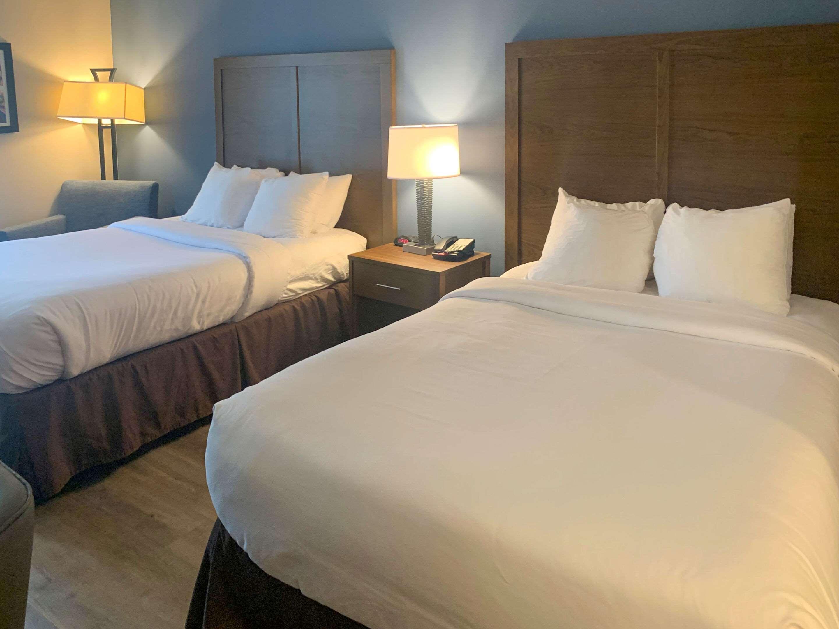 Days Inn By Wyndham Horsham Philadelphia Esterno foto