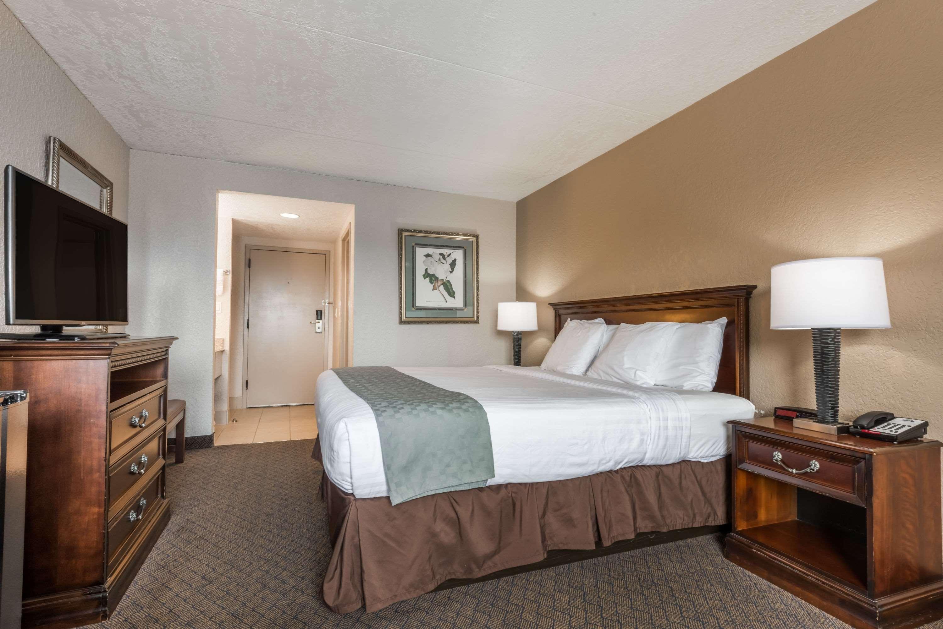 Days Inn By Wyndham Horsham Philadelphia Esterno foto