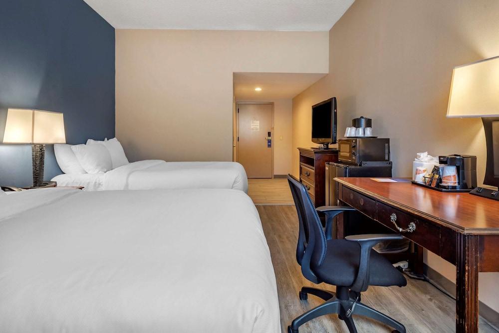 Days Inn By Wyndham Horsham Philadelphia Esterno foto